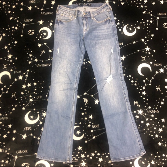 Hollister Low-Rise Bootcut - Picture 7 of 8